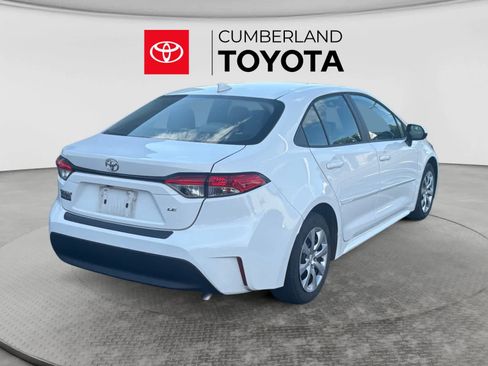 Used 2023 Toyota Corolla LE w/ Carpet Mat Package (TMS) FWD image 5
