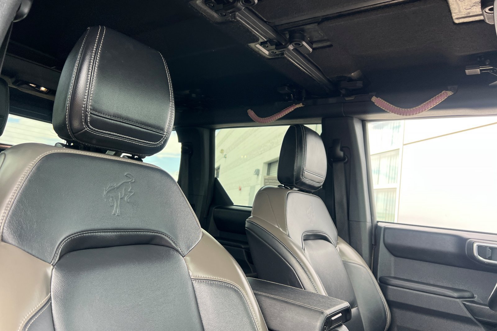 Used 2025 Ford Bronco Outer Banks AWD/4WD image 14