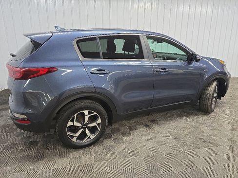 Used 2020 Kia Sportage LX w/ LX Popular Package AWD/4WD image 3