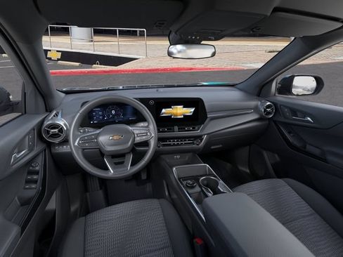 New 2027 Chevrolet Equinox LT w/ LPO, Floor Liner Package FWD image 15