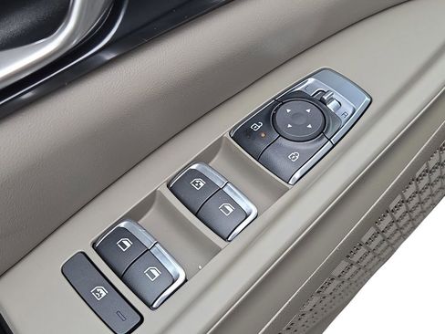 New 2026 Kia Carnival image 16