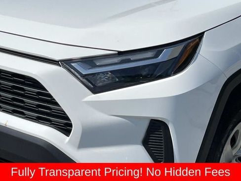 Used 2023 Toyota RAV4 LE AWD/4WD image 10