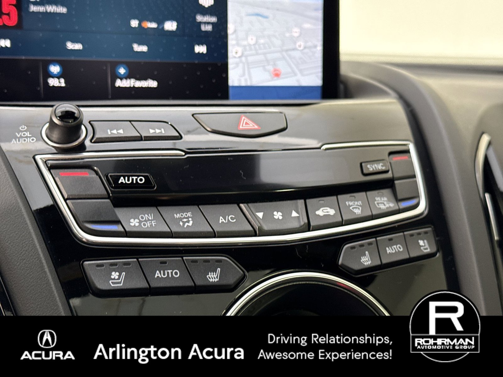 Certified 2024 Acura RDX w/ Advance Package AWD/4WD image 10