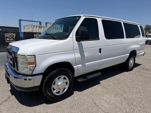 Used 2011 Ford E-350 and Econoline 350 XLT RWD image 12