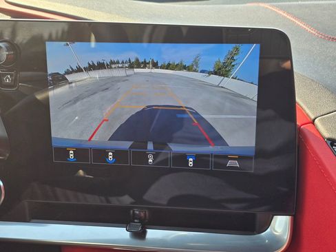 Used 2021 Chevrolet Corvette Stingray Preferred Conv w/ Z51 Performance Package image 25