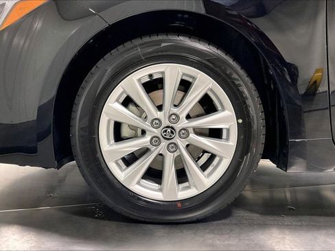 New 2026 Toyota Corolla SE FWD image 12