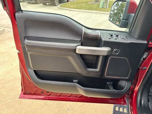 Used 2019 Ford F150 Raptor w/ Equipment Group 802A Luxury image 21