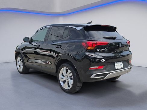 Used 2025 Buick Encore GX Preferred AWD/4WD image 3