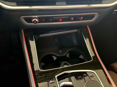 Used 2024 BMW X5 xDrive40i w/ M Sport Package image 35