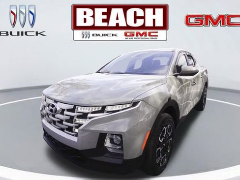 Used 2023 Hyundai Santa Cruz SE image 7