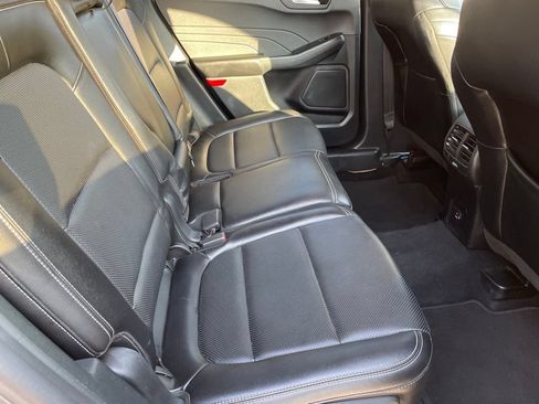 Used 2022 Ford Escape SEL FWD image 22