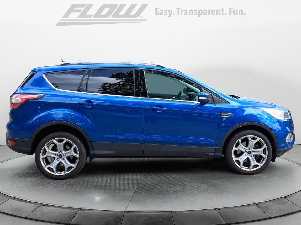 Used 2017 Ford Escape Titanium w/ Equipment Group 301A AWD/4WD image 8
