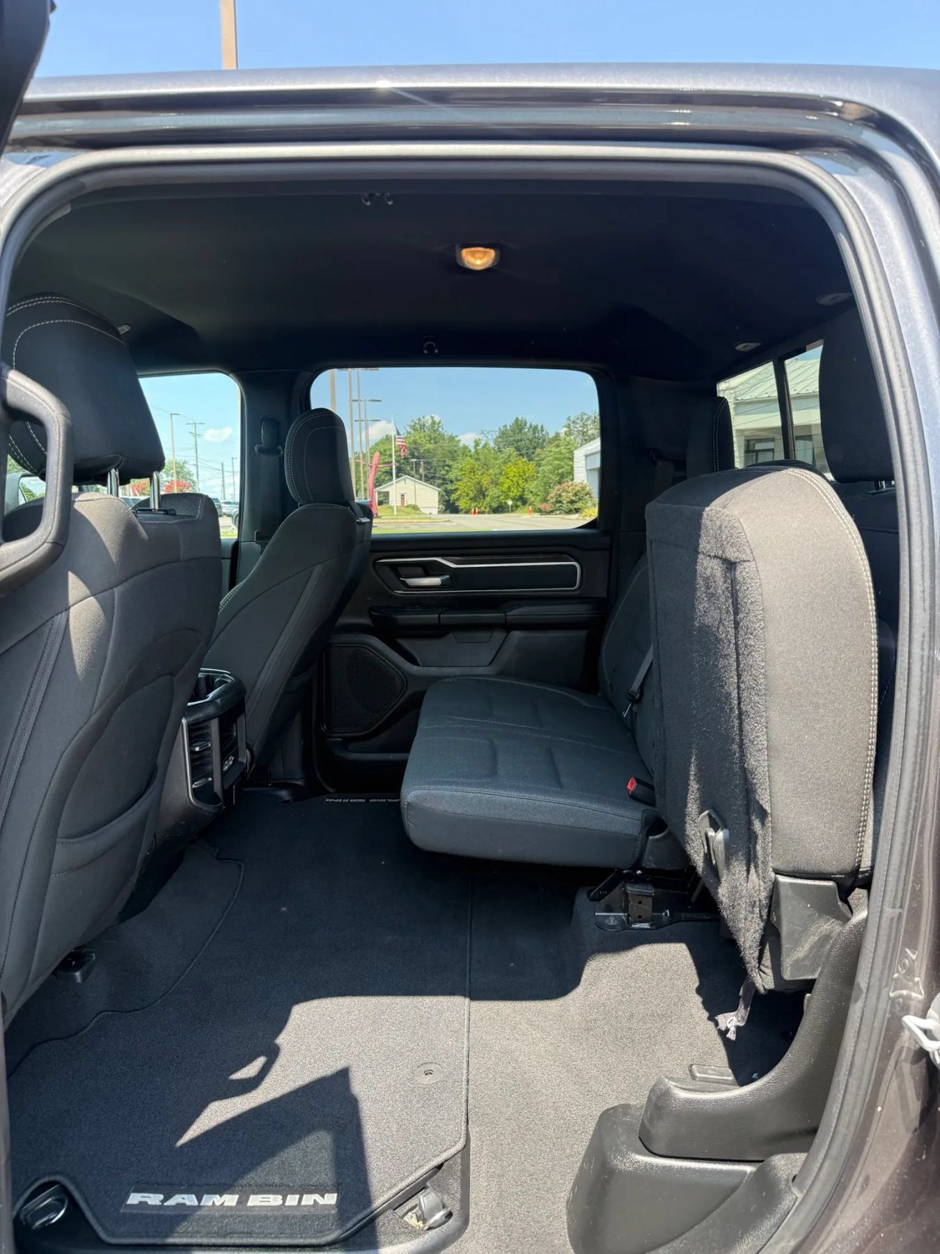 Used 2019 RAM 1500 Big Horn AWD/4WD image 37