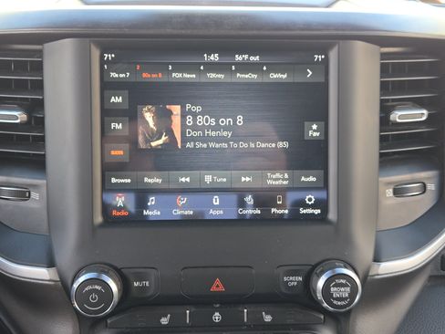 Used 2019 RAM 1500 Big Horn image 19