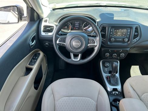 Used 2018 Jeep Compass Sport AWD/4WD image 26