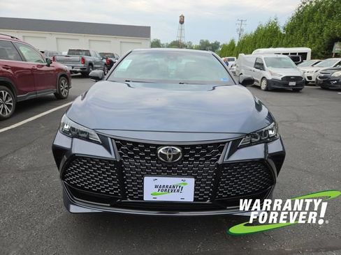 Used 2019 Toyota Avalon XSE w/ All Weather Liner Package FWD image 2