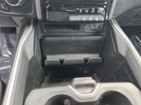 Used 2023 RAM 1500 Big Horn AWD/4WD image 22