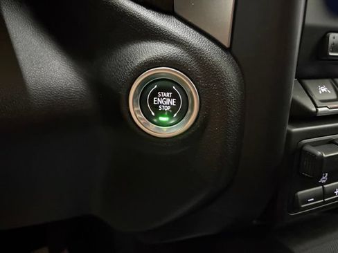 Used 2020 Chevrolet Silverado 1500 LTZ w/ LTZ Premium Package AWD/4WD image 80