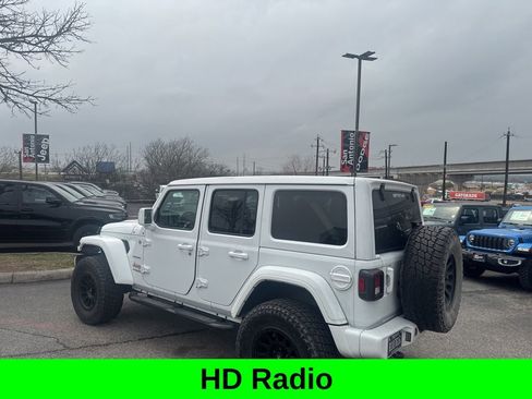 Used 2021 Jeep Wrangler Unlimited Sahara image 7