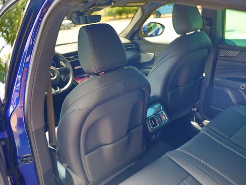 New 2024 Maserati Grecale GT image 38