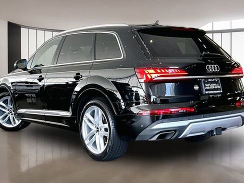 Used 2025 Audi Q7 3.0T Premium Plus w/ Premium Plus Package AWD/4WD image 4