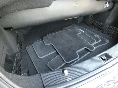 Used 2014 Mercedes-Benz E 350 Cabriolet w/ Premium 1 Package image 65