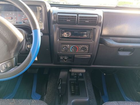 Used 2001 Jeep Wrangler Sport image 16