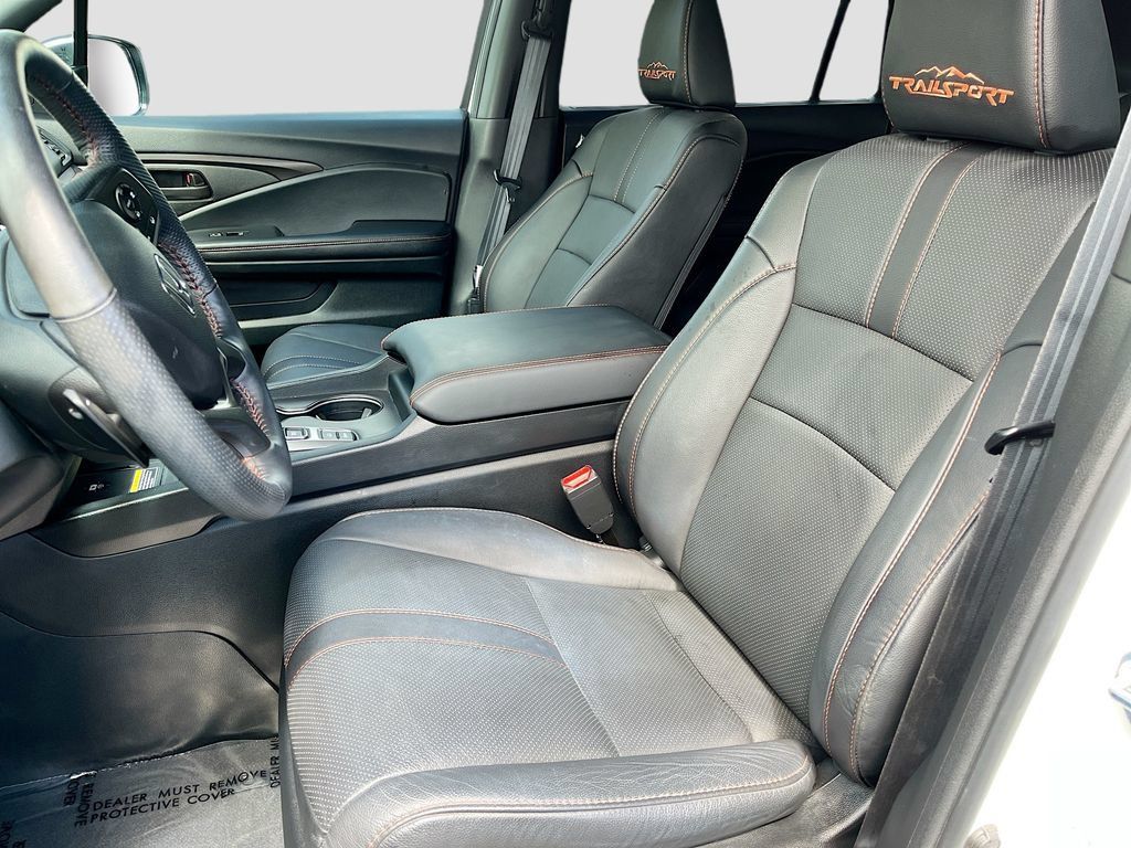 Used 2024 Honda Passport TrailSport image 21