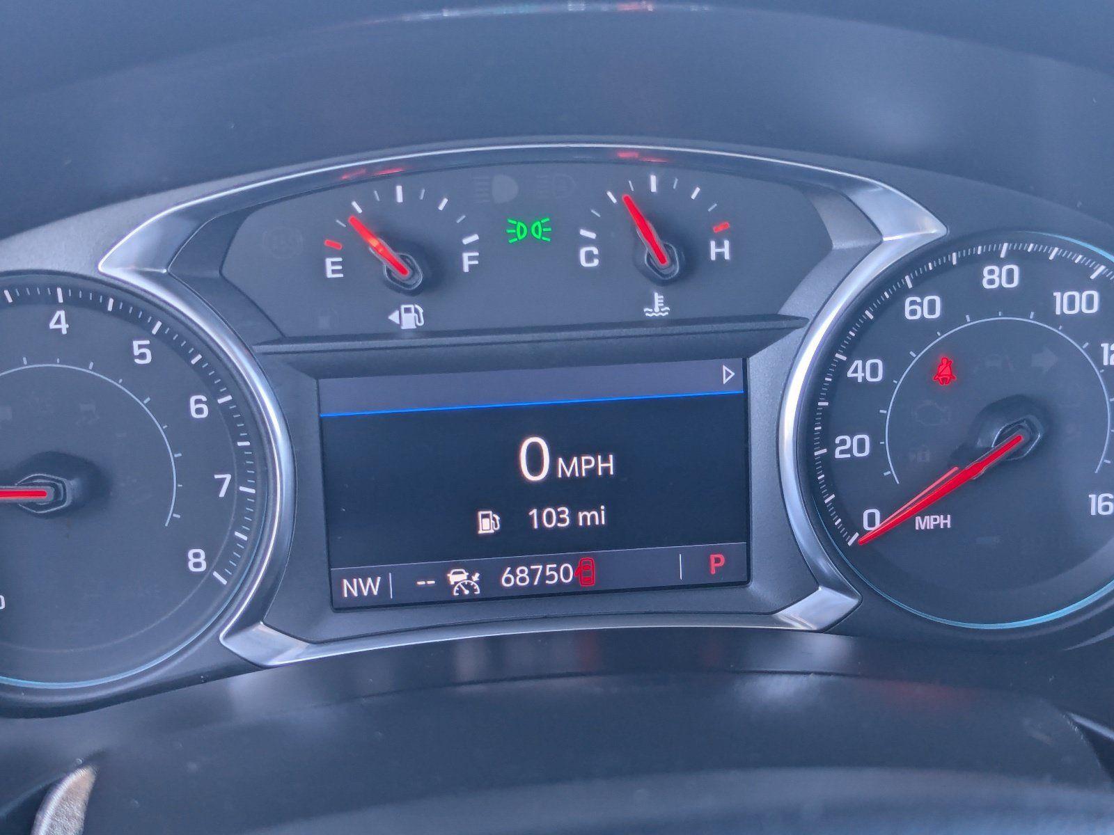 Used 2021 Chevrolet Equinox Premier FWD image 34