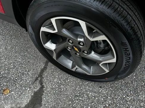 New 2026 Chevrolet Trax LT w/ Driver Confidence Package image 13