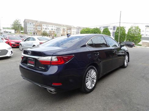 Used 2016 Lexus ES 350 w/ Premium Package w/Wood Trim image 5