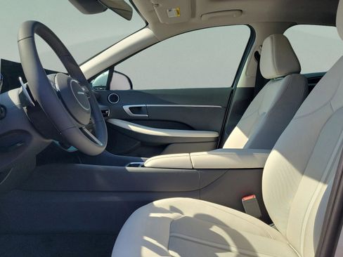 New 2025 Hyundai Sonata SEL image 19