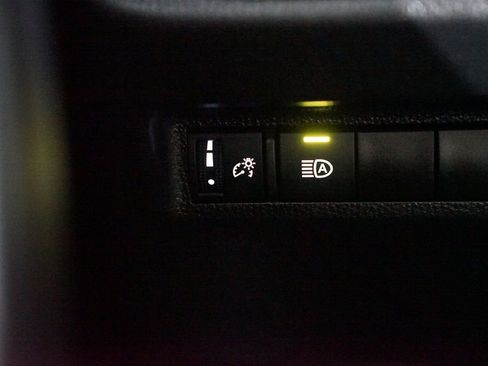 Certified 2025 Toyota RAV4 XLE w/ Convenience Package image 24