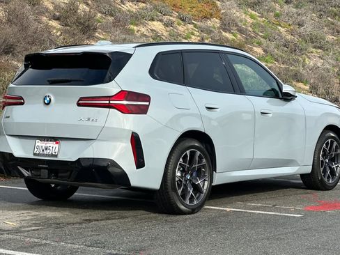 Used 2025 BMW X3 xDrive30i w/ Premium Package image 2