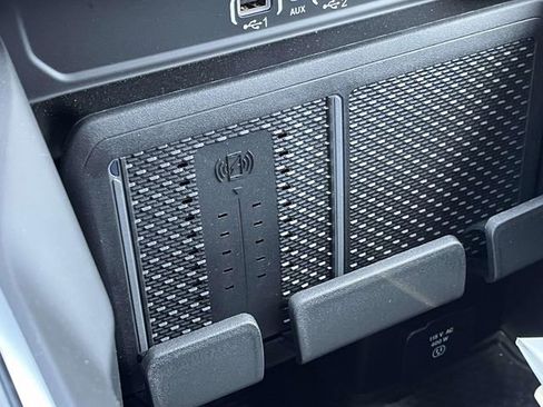 New 2026 RAM 1500 4x4 Crew Cab image 25