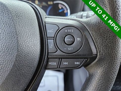 Used 2024 Toyota RAV4 XLE image 26