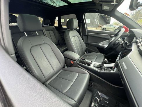 Used 2022 Audi Q3 2.0T Premium Plus AWD/4WD image 24