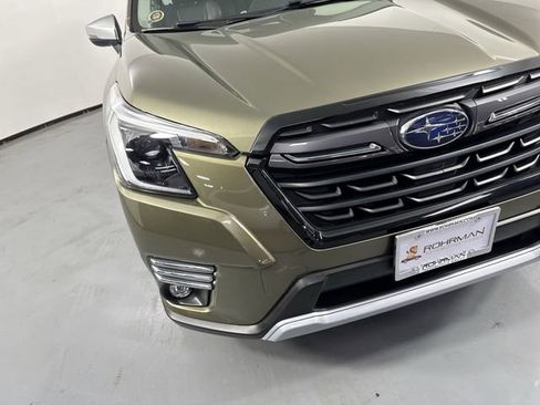 Used 2023 Subaru Forester Touring AWD/4WD image 28