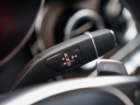 Used 2018 Mercedes-Benz GLC 300 4MATIC Coupe image 26