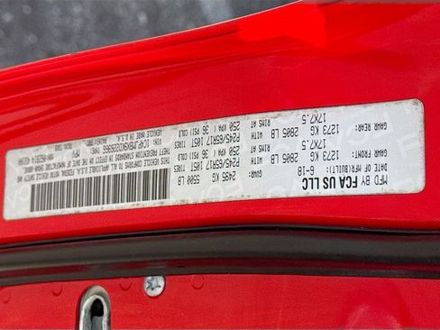 Used 2019 Jeep Cherokee Trailhawk image 42