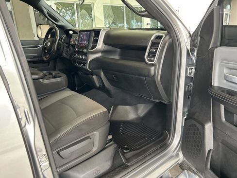 Used 2022 RAM 2500 Big Horn image 25