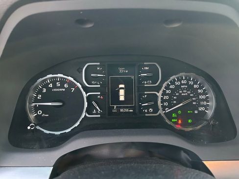 Used 2020 Toyota Tundra Platinum image 14