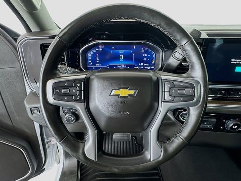Used 2024 Chevrolet Silverado 2500 LT w/ Convenience Package AWD/4WD image 11