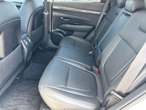 Used 2022 Hyundai Tucson Limited FWD image 13