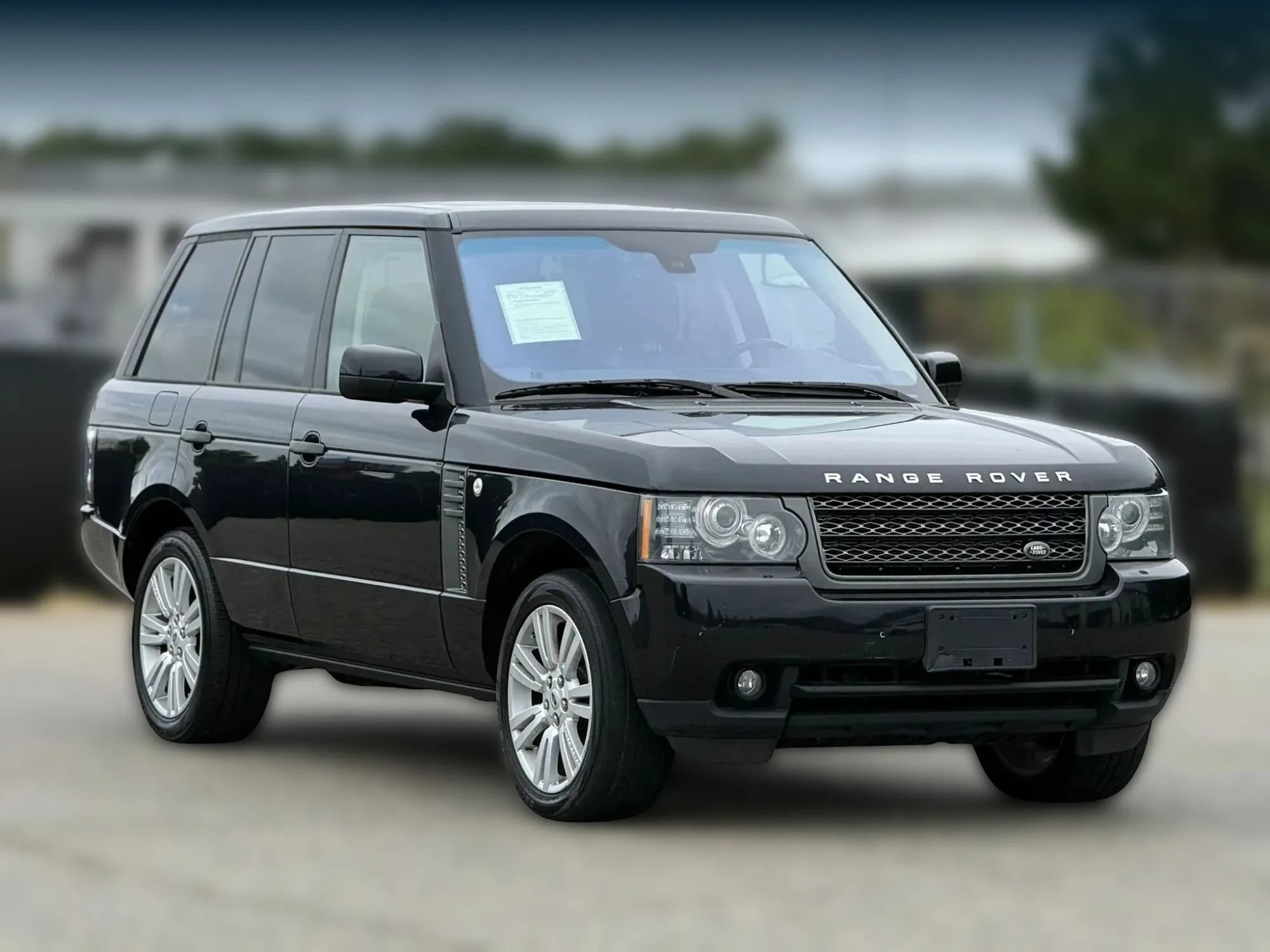 Used 2011 Land Rover Range Rover HSE LUX AWD/4WD image 1