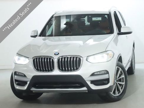 Used 2019 BMW X3 xDrive30i w/ Premium Package image 3