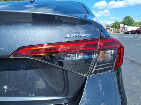 Used 2024 Honda Civic Sport image 14