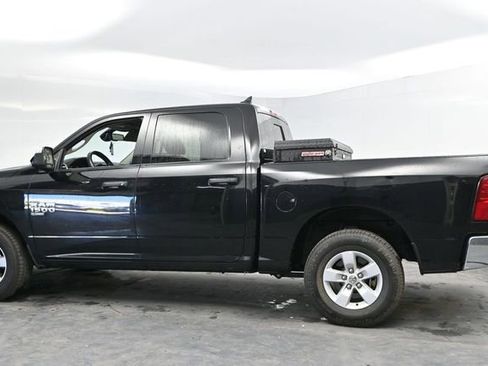 Used 2023 RAM 1500 Classic SLT w/ Trailer & Traction Group AWD/4WD image 6