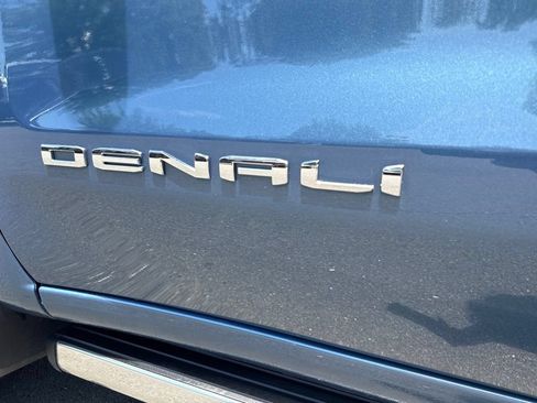 Used 2025 GMC Sierra 1500 Denali Ultimate AWD/4WD image 12