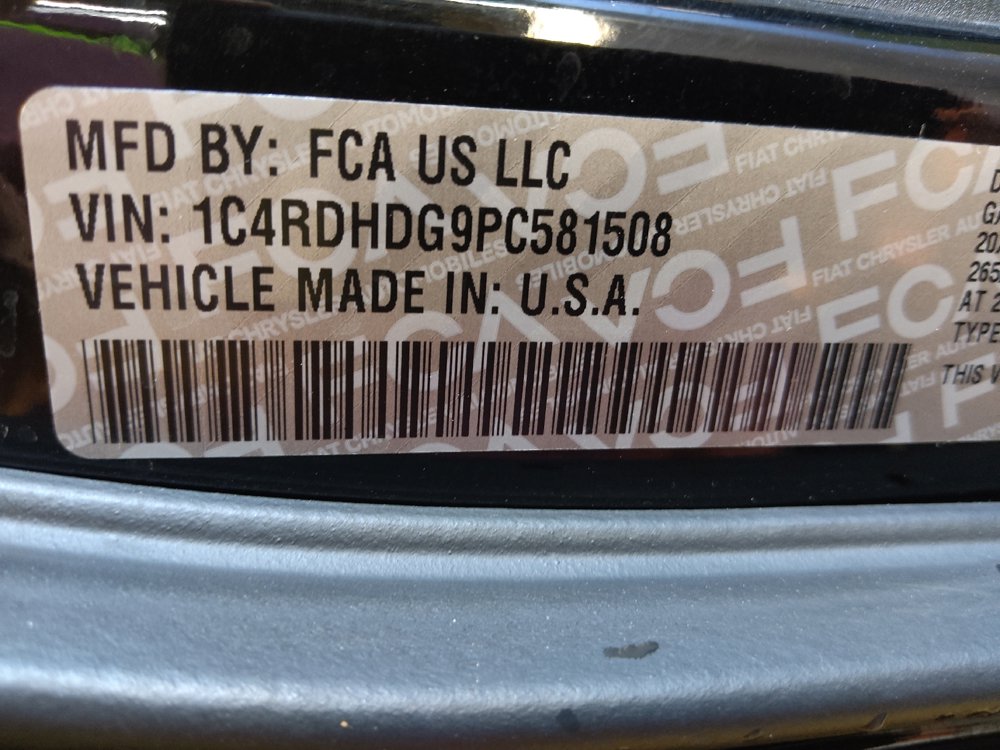 Used 2023 Dodge Durango GT RWD image 33